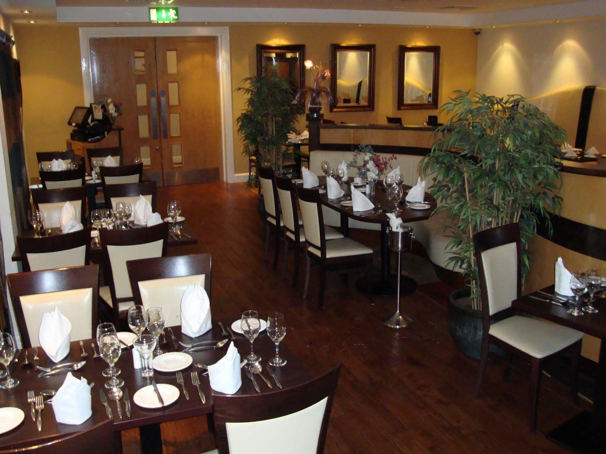 Ard Ri House Hotel Tuam Exterior photo