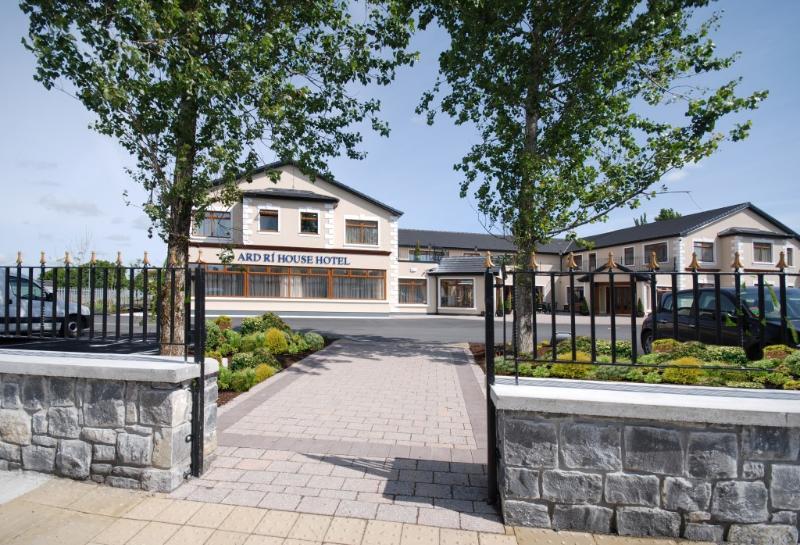 Ard Ri House Hotel Tuam Exterior photo